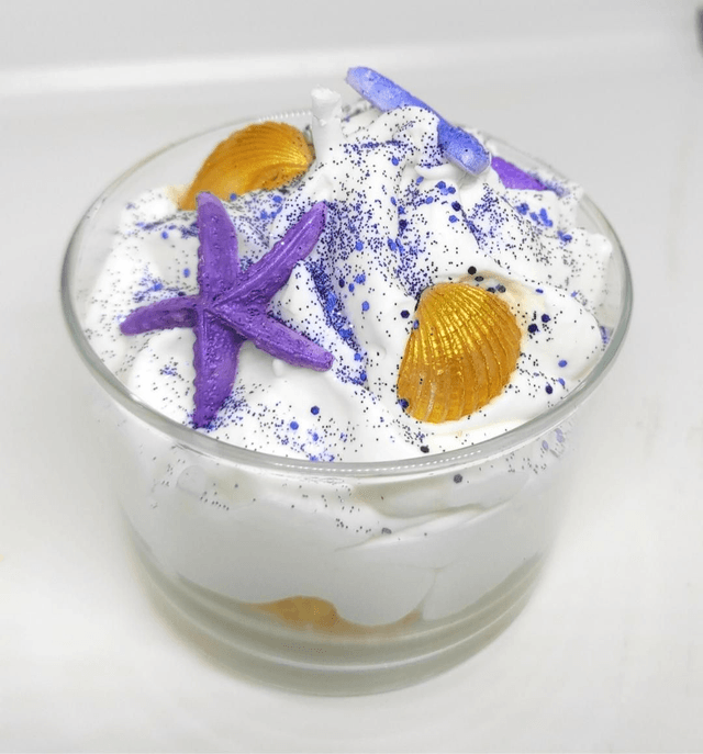 Bougie chantilly parfumée Monoï 